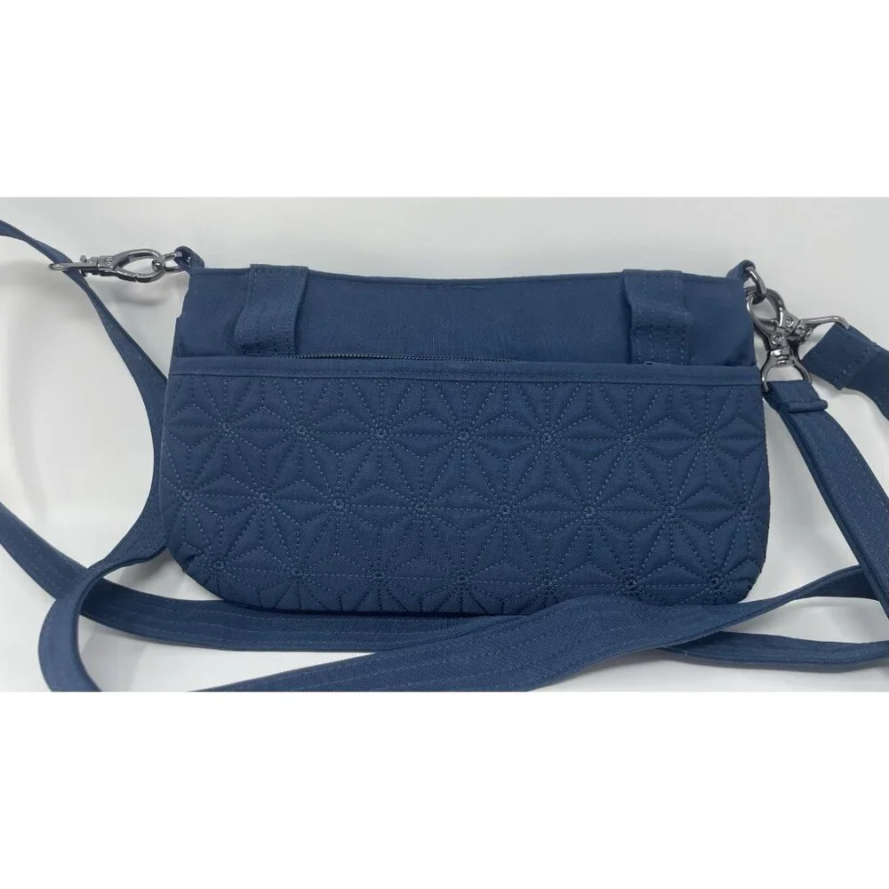 Lug Blue Nylon Lightweight Crossbody Purse Diamond Quilted Small - Picture 2 of 8